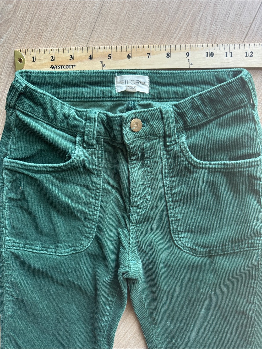 Anthropologie Pilcro The Low-Rise Icon Flare Corduroy Chop Pocket Green Size 25 - Picture 13 of 15
